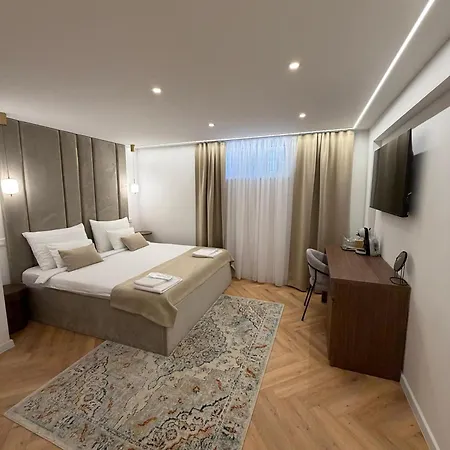 The Elysium Apartamento Makarska