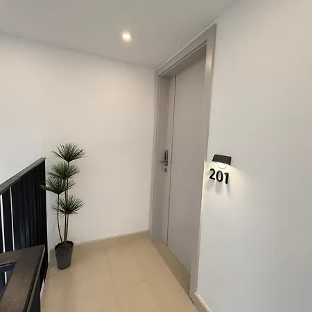 The Elysium Apartamento Makarska